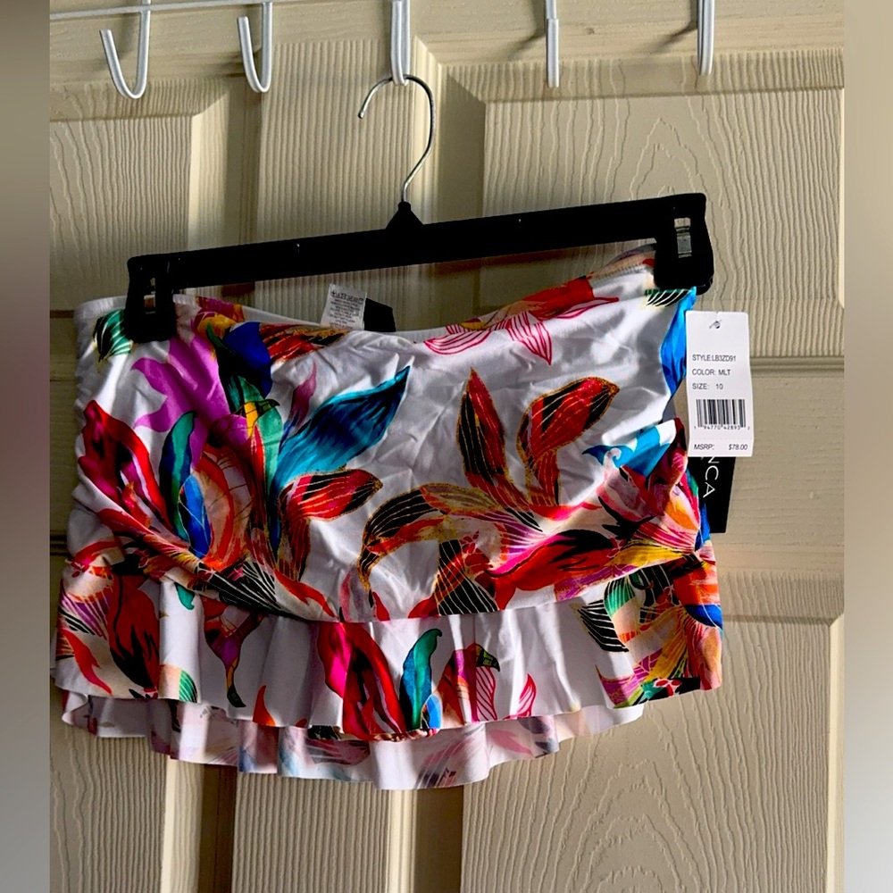 NWT Le Blanca swim skirt